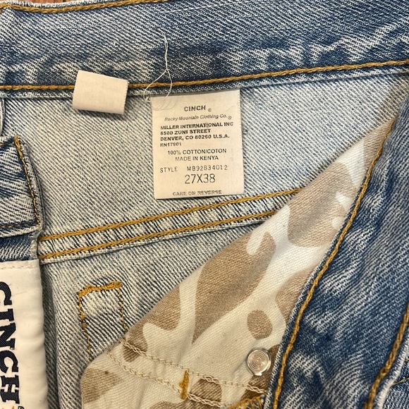 Cinch 27x38 light wash bootcut jeans - Picture 4 of 4